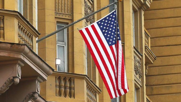 В СФ указали на наличие в США противников диалога с Россией