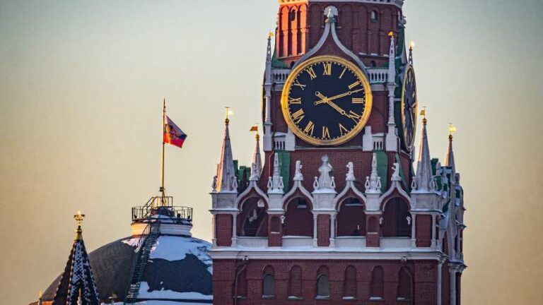 Дмитриев встретится с Путиным после возвращения в Москву из Майами