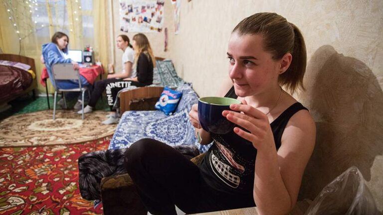 «Единая Россия» поможет с ремонтом 800 студенческих общежитий