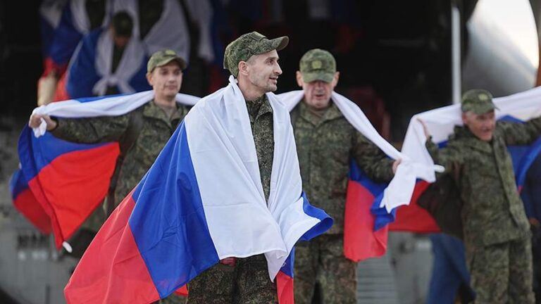 Галузин сообщил о возвращении в РФ около 2,3 тыс. военнослужащих