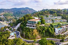 Туристка упала с балкона отеля через несколько часов после заселения и не выжила