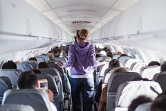 У россиян во время полета из Китая начались диарея и рвота