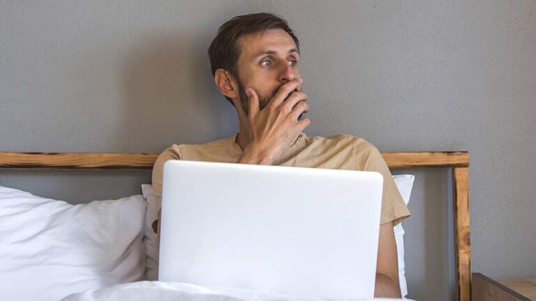 Термин «тревожность» стал словом года в России