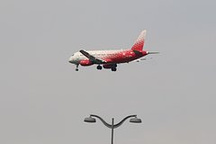 Семь летевших в Москву самолетов перенаправили на запасные аэродромы